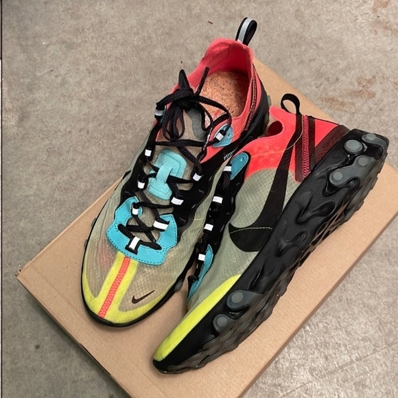 Nike Rainbow Knit Athletic Sneakers with Gum Sole